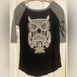 Blu Planet Black and Gray Tee